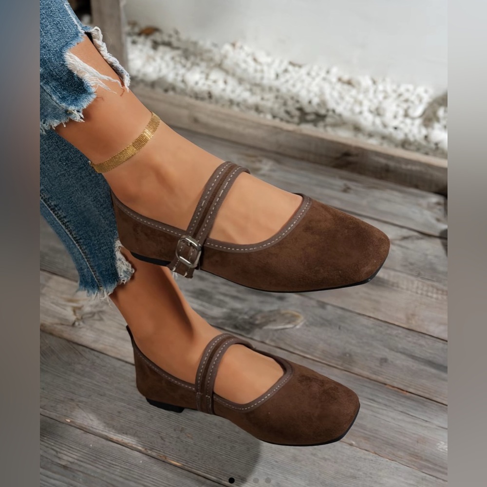 Vintage coffee brown shoes flats